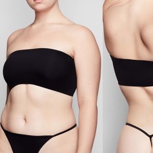 SKIMS Fits Everybody Bandeau Bralette Onyx